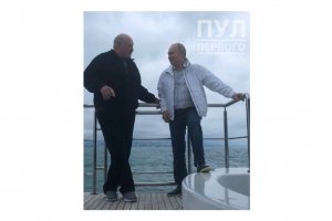 Президенът на Беларус Александър Лукашенко си тръгна от Сочи с