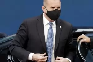 Непосилно е да чистиш след Борисов в Брюксел