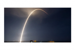 SpaceX на Елън Мъск съобщи че геомагнитната буря е унищожила 40