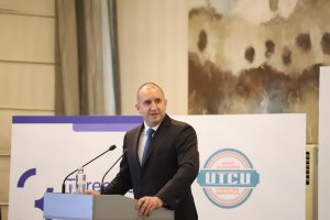 Совалките на американския посланик Херо Мустафа не спират След като