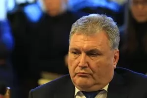 МОН откри нарушения при избора на Любомир Спасов за декан в СУ