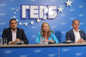 От ГЕРБ отново намериха повод да плашат гражданите с конституционна