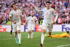 Испания елиминира световния вицешампион Хърватия в може би най интересния двубой