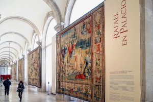 Известните гоблени на Рафаел които сега са изложени в голямата