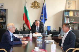 Здравната каса и Българският лекарски съюз започват преговори за анекс