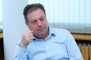 Няма надежда българите да се избавят скоро от принудителното доплащане