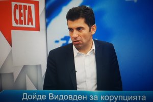 Членовете на правителството ще общуват с гражданите през Фейсбук На