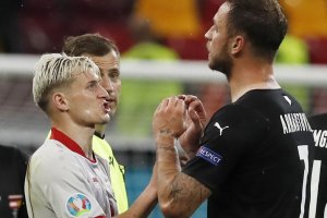 Европейската футболна централа УЕФА започна разследване за поведението на австрийския