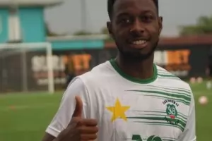 "Лудогорец" надцака "ЦСКА-София" за суринамец