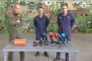 Черната кутия на падналия в Черно море МиГ 29 пилотиран от загиналия