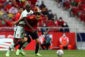 Футболистите от националните отбори на Испания и Португалия бяха поставени