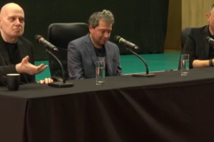 Опитвам се да бъда господар на мълчанието заяви Слави Трифонов