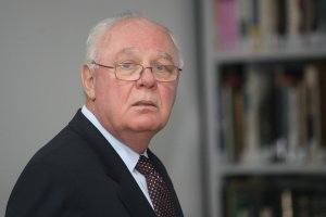 Джеймс Пардю който беше посланик на САЩ в България в