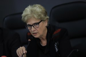 Служебният министър на регионалното развитие Виолета Комитова освободи цялото ръководство