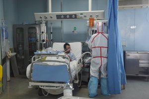 Първият в света случай на заразяване на човек с птичи