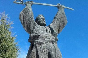 Историческите архиви пазят спомена за свещеници които са били сред