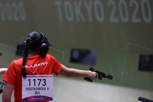 Олимпийската вицешампионка от игрите в Токио 2020 Антоанета Костадинова донесе