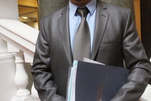 Поне спрямо 2 лица участващи в протестите са прилагани неправомерно