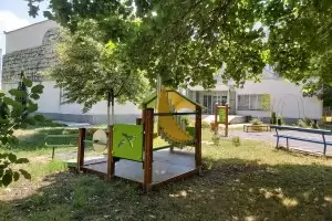 МОН: Детските градини да затварят само в краен случай 