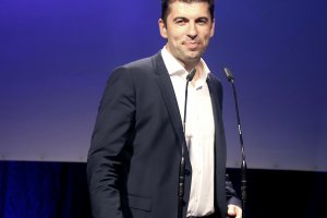 Доста фейсбук агитки би трябвало да са доволни тия дни