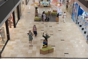 Сигнал за поставена бомба в столичния търговски център Парадайз е