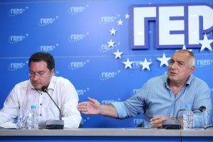 Някои политици и наблюдатели побързаха да отпратят ГЕРБ към небитието