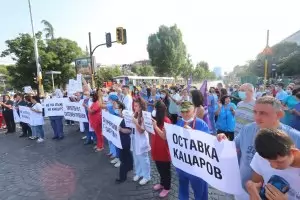 "Пирогов" за пореден път поиска оставка на Кацаров