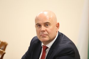 Главният прокурор Иван Гешев знае кой спецобвинител ще работи по