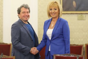 Най важното е следващият кабинет да получи на първо място