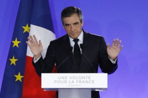 Бившият френски премиер Франсоа Фийон е назначен в борда на