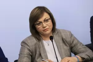 Нинова: Оставката ми не стои на дневен ред