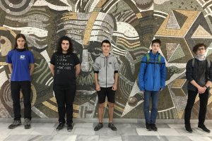 Само за седмица български ученици донесоха 12 медала и едно