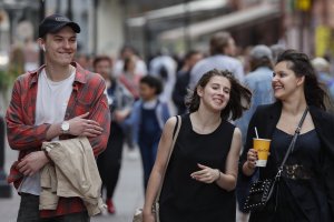 Над 30 милиона руснаци искат да напуснат Русия за постоянно