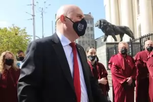 На прокуратурата врагове не ѝ трябват, тя се проваля и сама