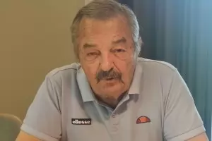 БФТ награждава славния тенисист Стефан Цветков за 80-годишнината му