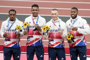 Британски спринтьор стана първият медалист от олимпийските игри в Токио