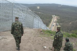 Работи се по 3 4 версии след смъртта на младия граничен