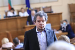 От Има такъв народ продължават да настояват че ако проектокабинетът