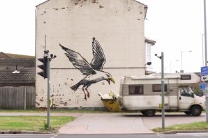 Има няколко души които не се нуждаят от представяне когато