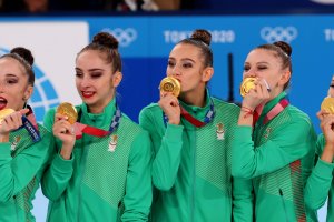 Безапелационно извоюваната първа олимпийска титла за българската художествена гимнастика направи
