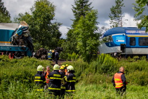 Трима души загубиха живота си а 50 бяха ранени след