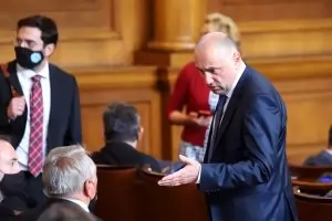 "Опозиционната" ИТН спеши избора на нови шефове на БНБ