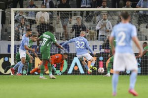 Лудогорец се отдалечи от голямата си цел този сезон