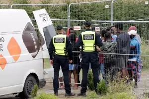 Литва дава по 300 евро на мигрант, ако си тръгне без принуда