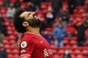 Десетки популярни футболисти се очаква да бъдат възпрепятствани да играят за националните