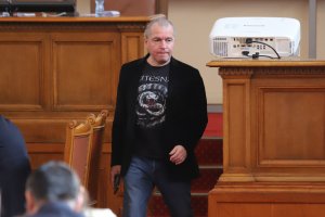 Въобще не ми пука какво говорят от ГЕРБ заяви председателят