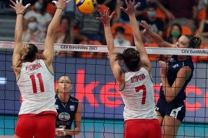 Националният отбор по волейбол на България стартира с категоричен успех