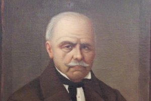 Името на Иван Николаевич Денкоглу носят централна столична улица пресичаща