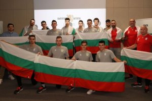 Мотивираща лекция по българска история слушаха волейболистите от младежкия национален