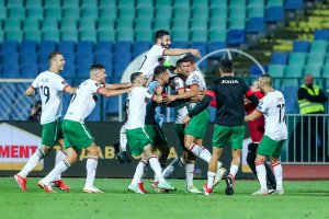 Националният отбор на България по футбол постигна първа победа в